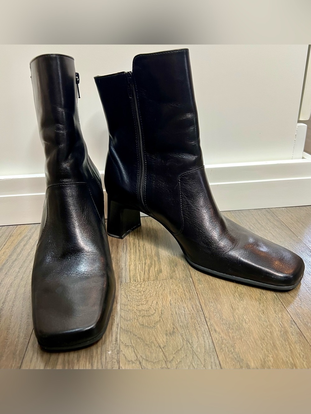 Talbots Black Leather Ankle Boots Block Heal Square Toe Womens 7.5 Career Preppy